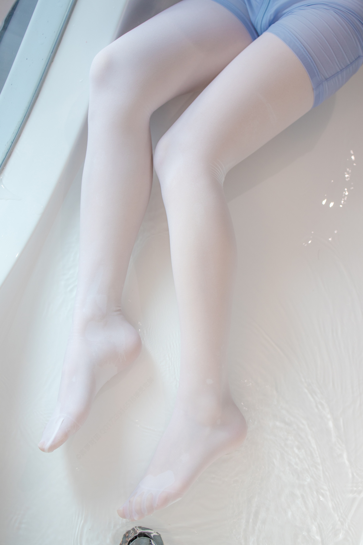 图片[148]-鱼缸里的诱惑-COS世界