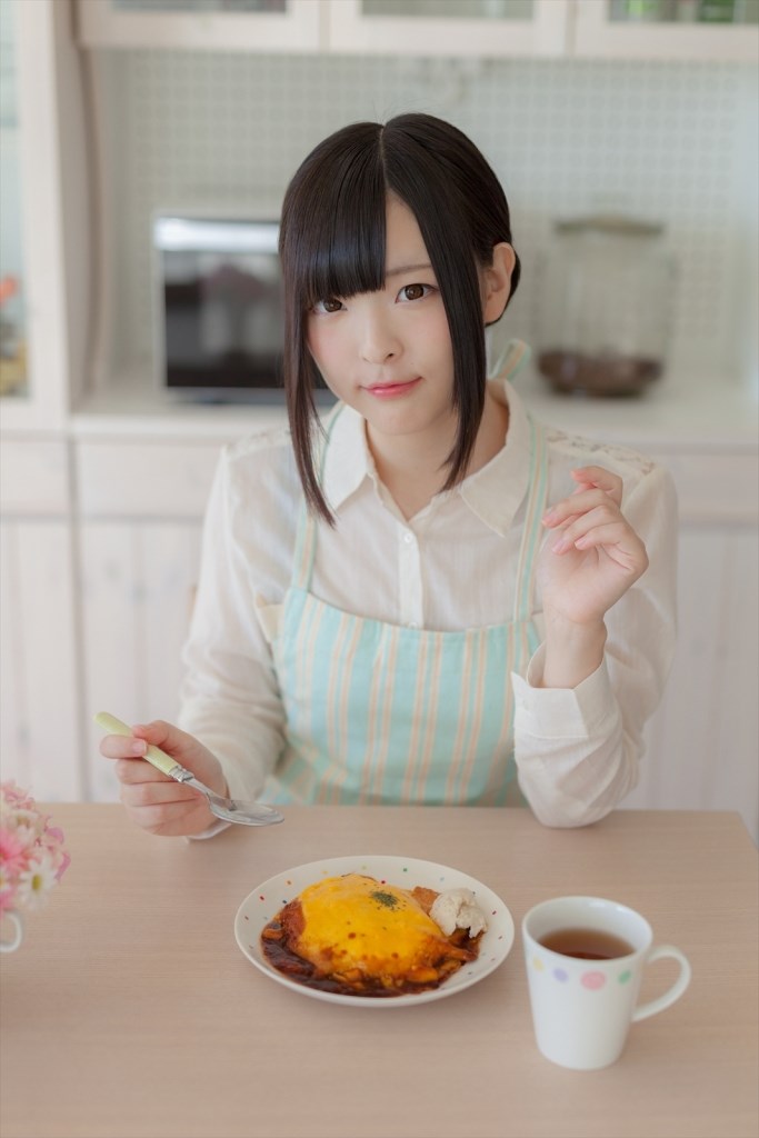 从学妹到人妻-COS世界