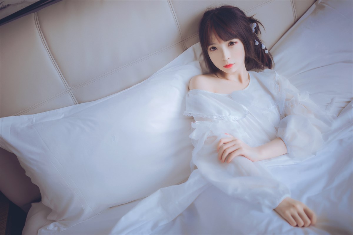 睡衣与浴室的水手服-COS世界