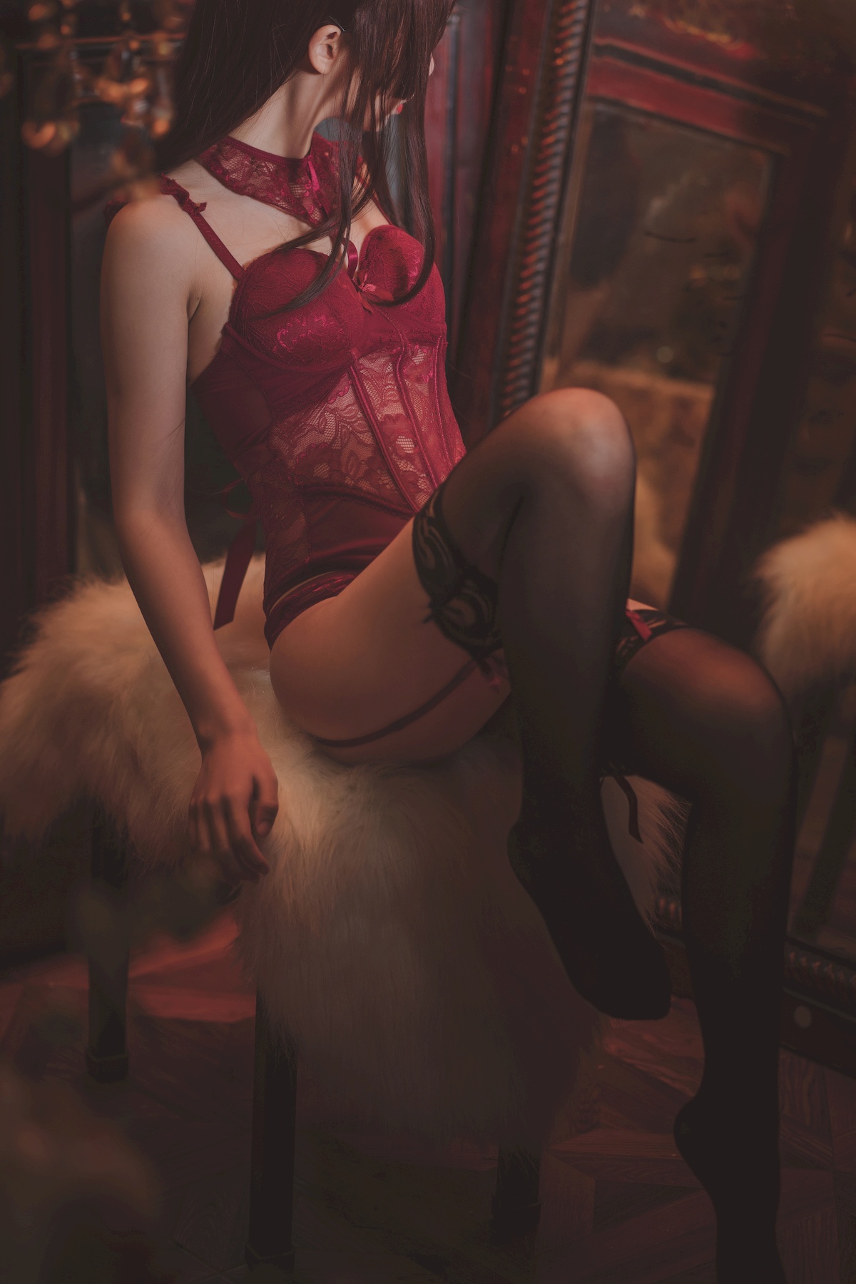 图片[3]-面饼仙儿 – 脑内少女 红色束衣-COS世界