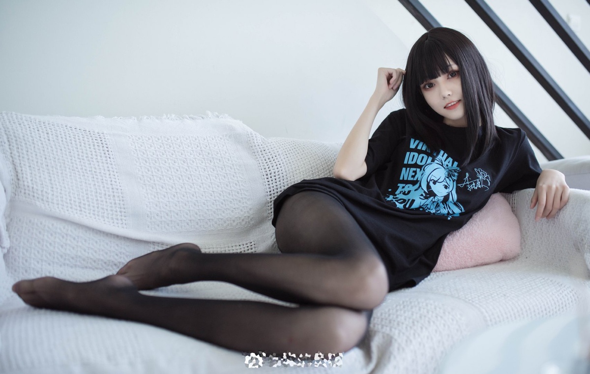 黑丝萝莉-COS世界
