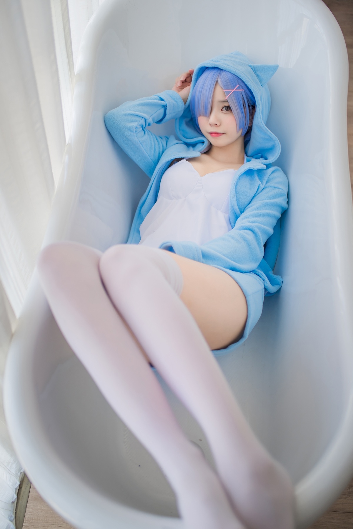写实美女头像素描结构-COS世界