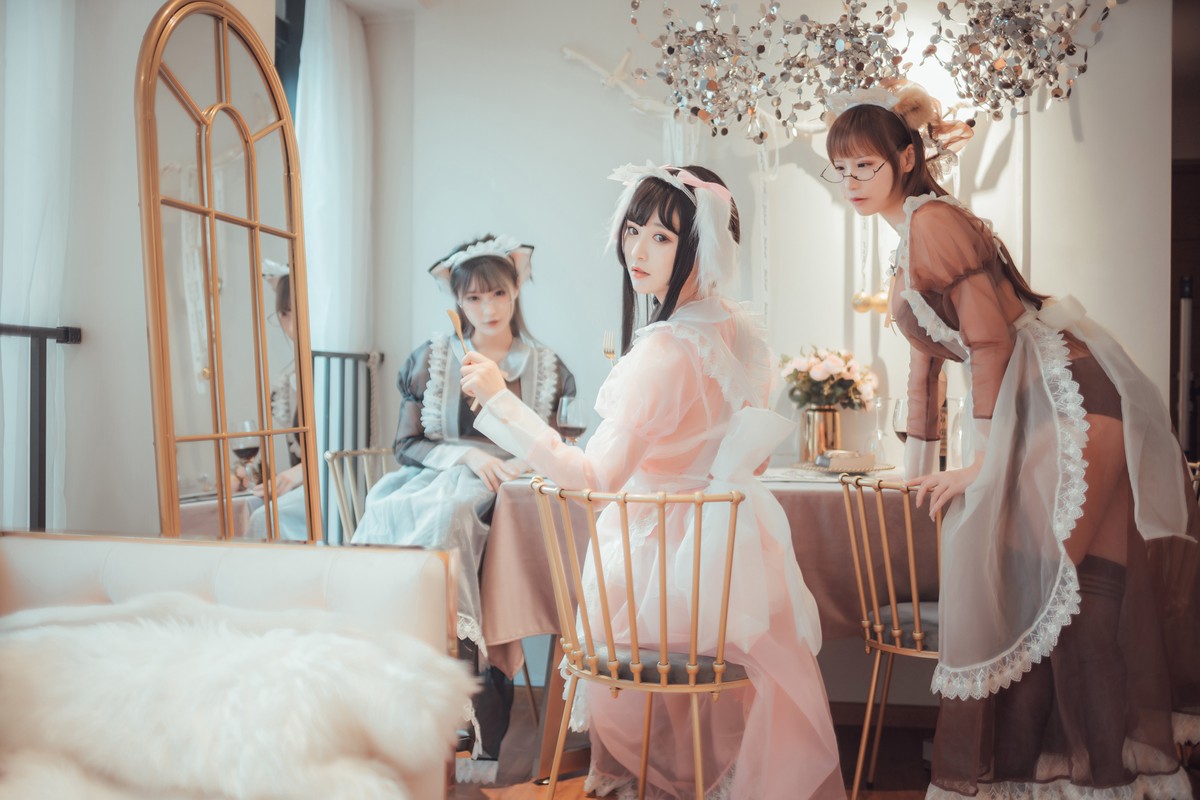 图片[2]-透明女仆-COS世界