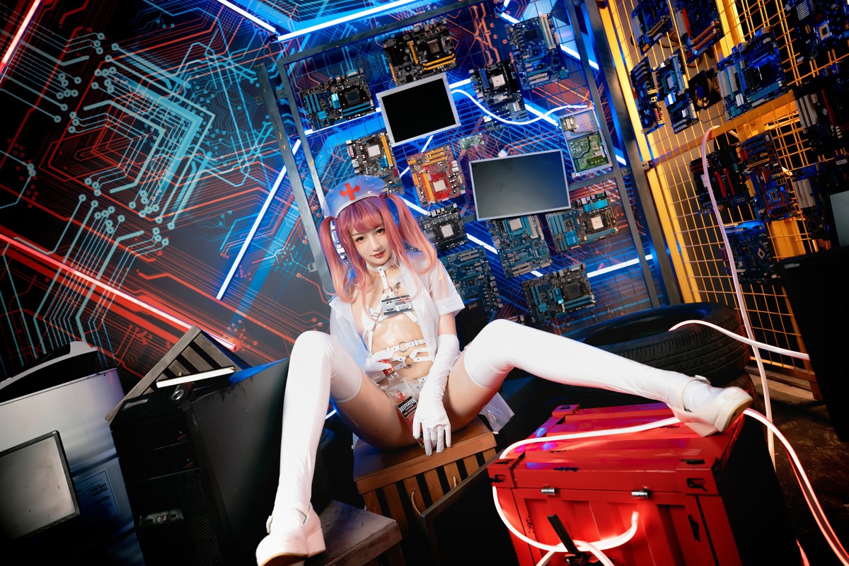 神楽坂真冬[/hidecontent]
</p>
                    </div>
        <div class=
