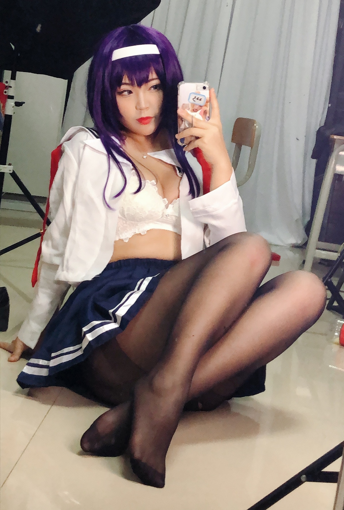 白烨-Vol.0019学姐校服自拍[26P-58.6M]-COS世界