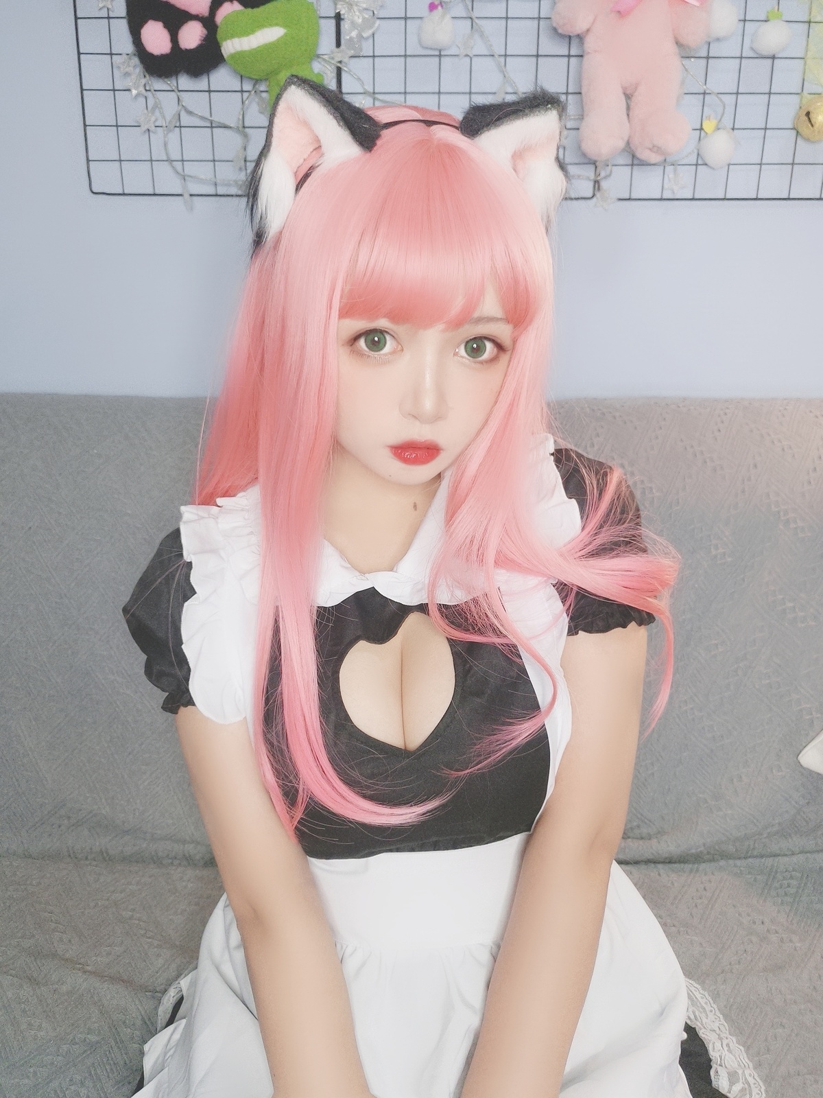 黑猫猫OvO – 猫女仆自拍-COS世界