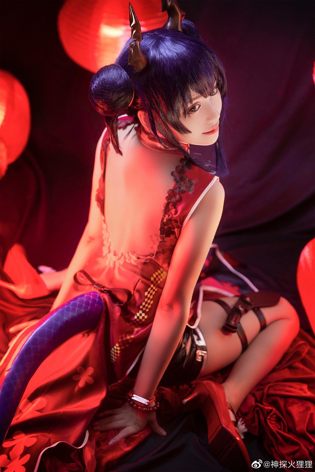 图片[5]-神探火狸狸 – 陈 岁红霞 (明日方舟)-COS世界