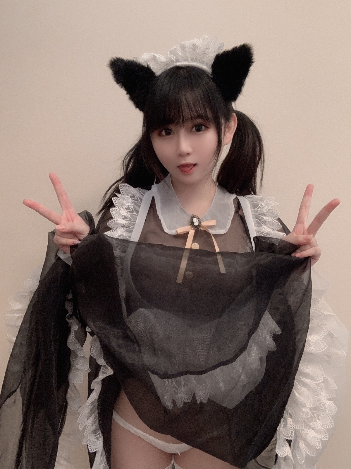 图片[4]-是依酱呀-猫儿女仆情趣自拍[30P-2V-60MB]-COS世界