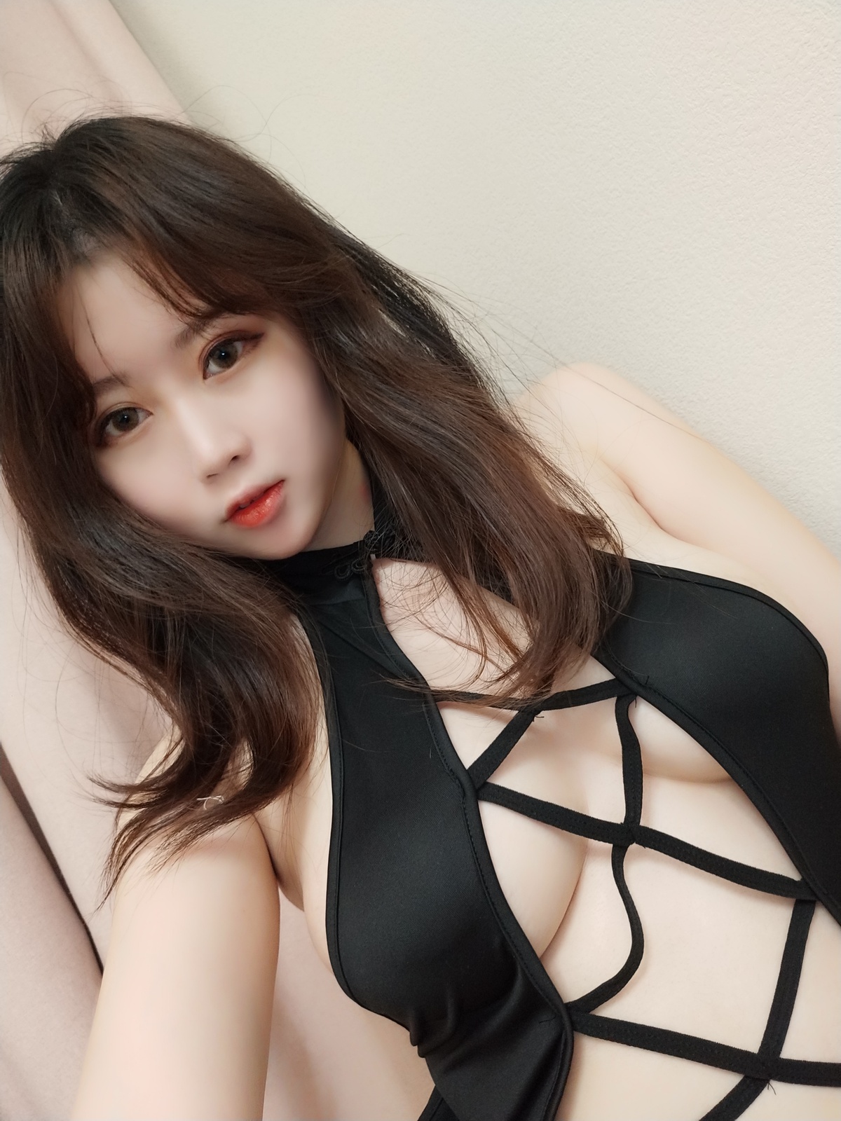 图片[2]-是依酱呀-绑带内衣[23P-54MB]-COS世界