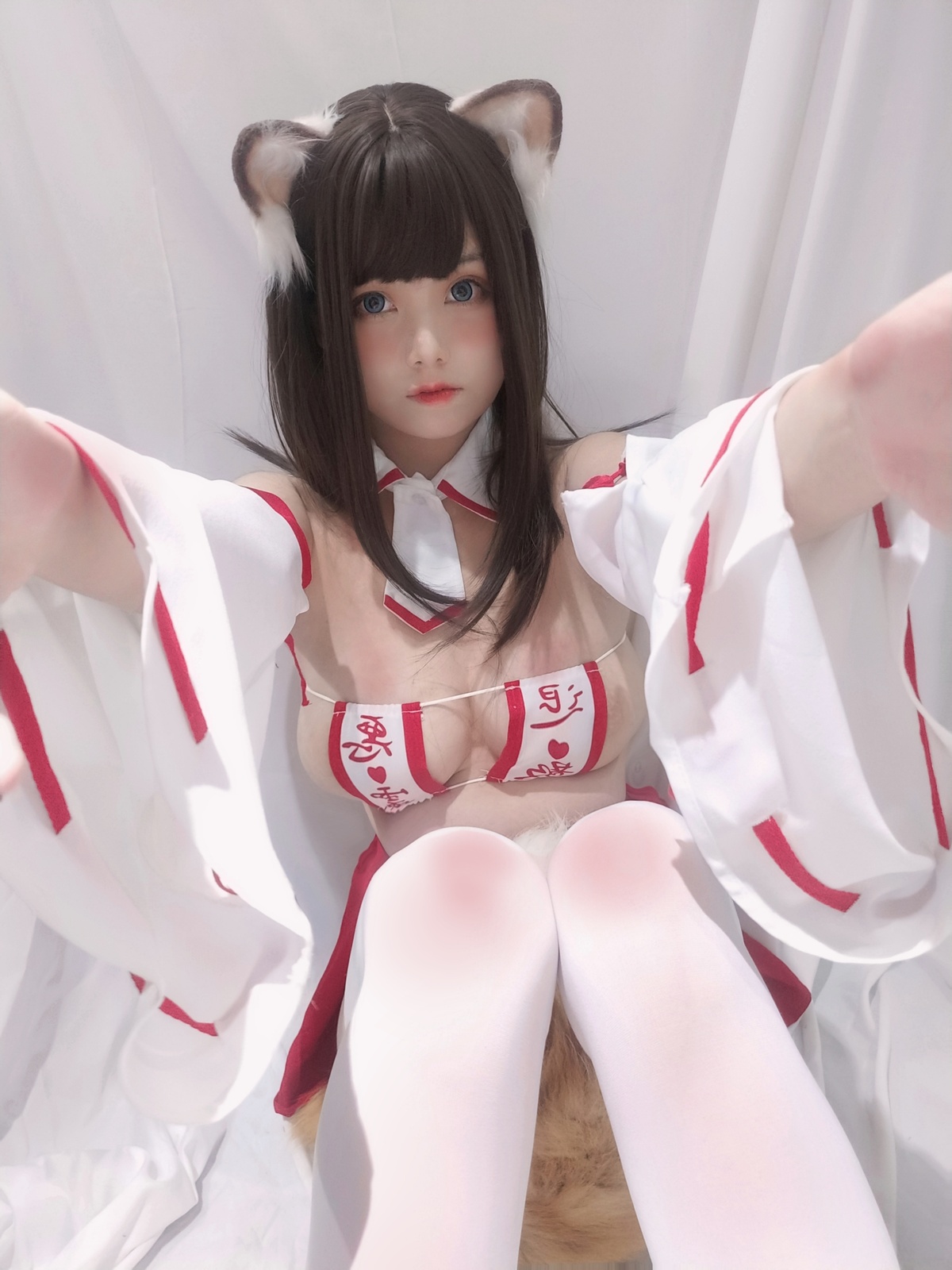 图片[5]-蜜汁猫裘-自拍 巫女小狐狸-COS世界