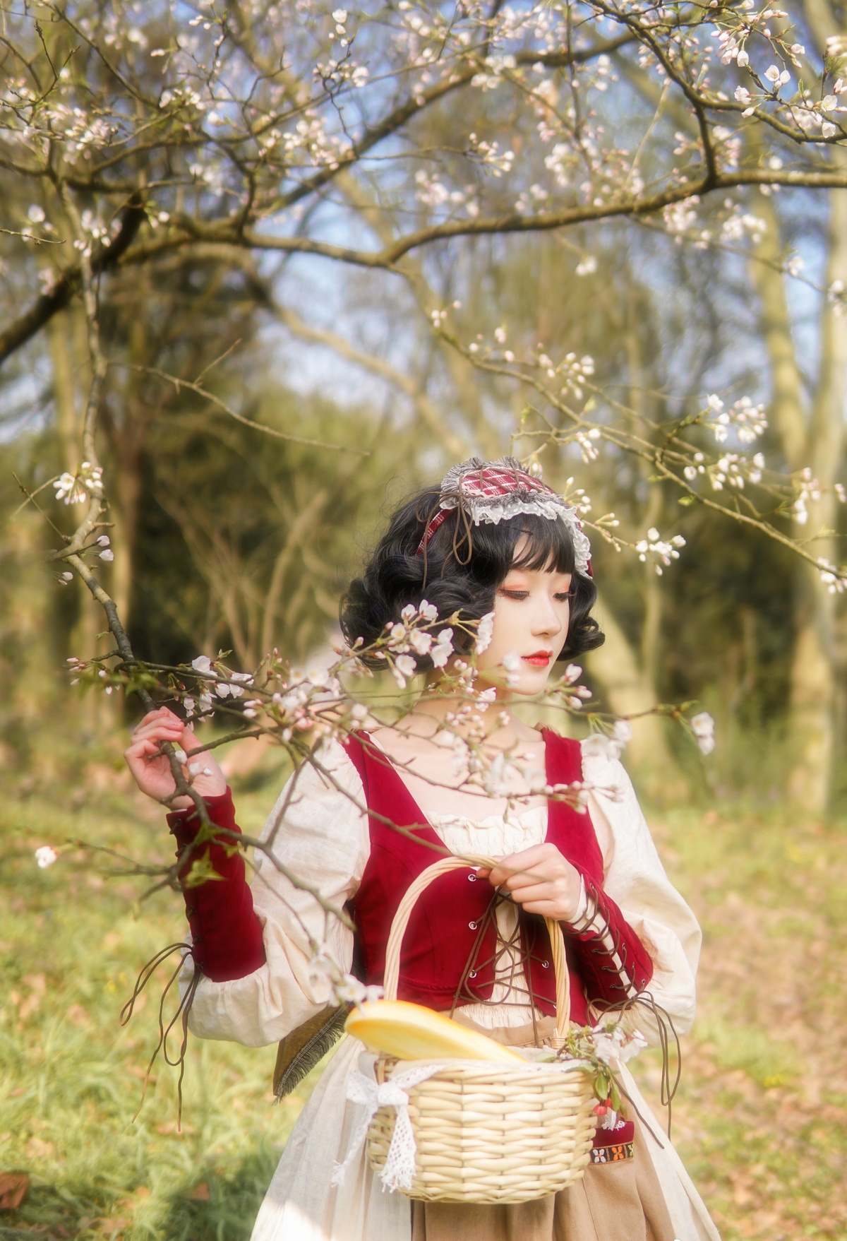 图片[2]-【cosplay】-阿包也是兔娘 NO.12 lolita红裙-COS世界