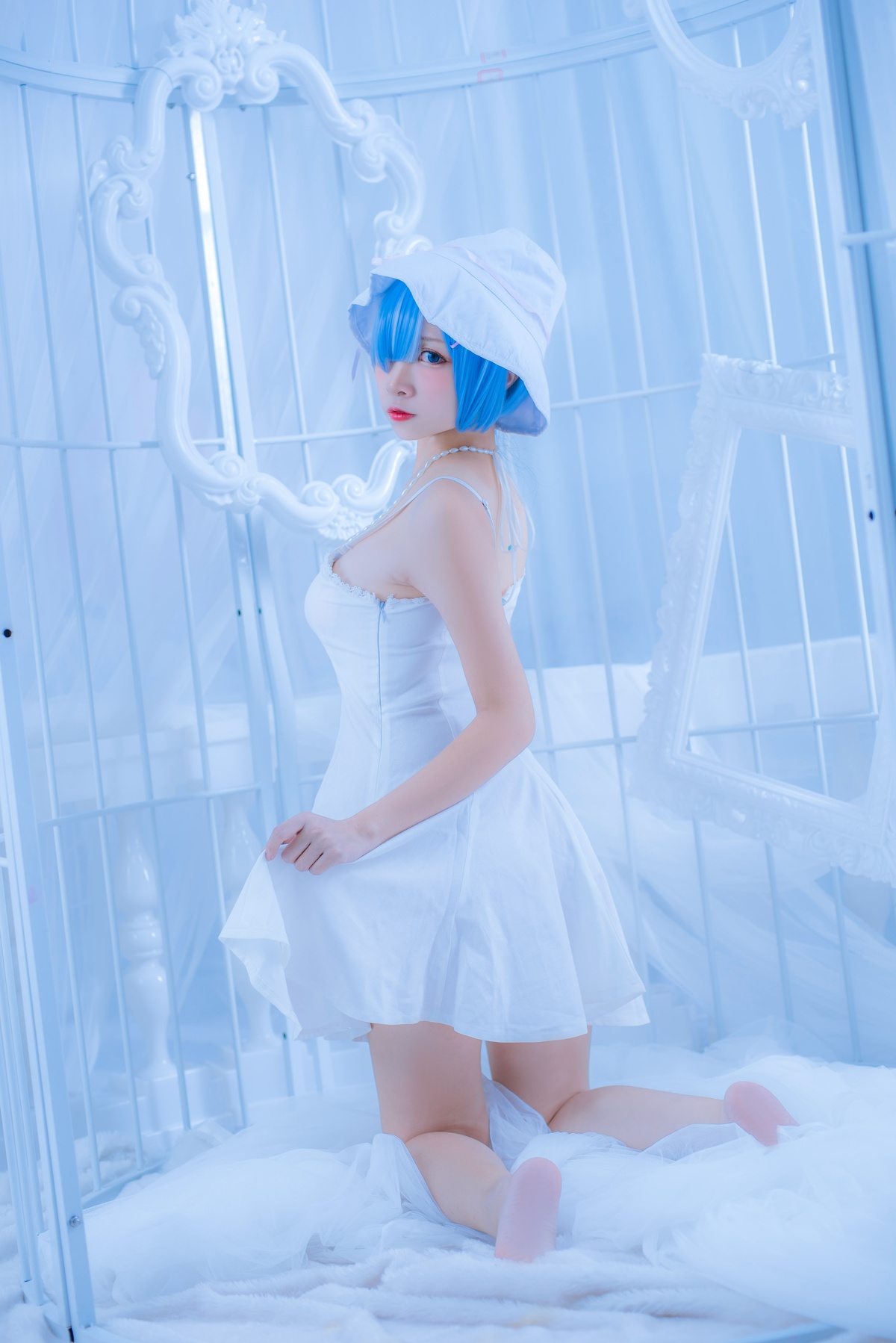 图片[4]-【cosplay】-【二佐Nisa】-雷姆 白裙-COS世界