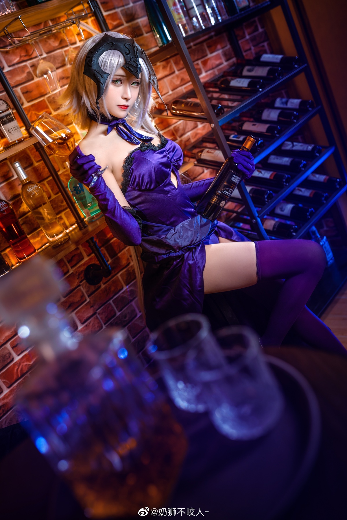 图片[4]-【cosplay】-奶狮不咬人-黑贞德-COS世界