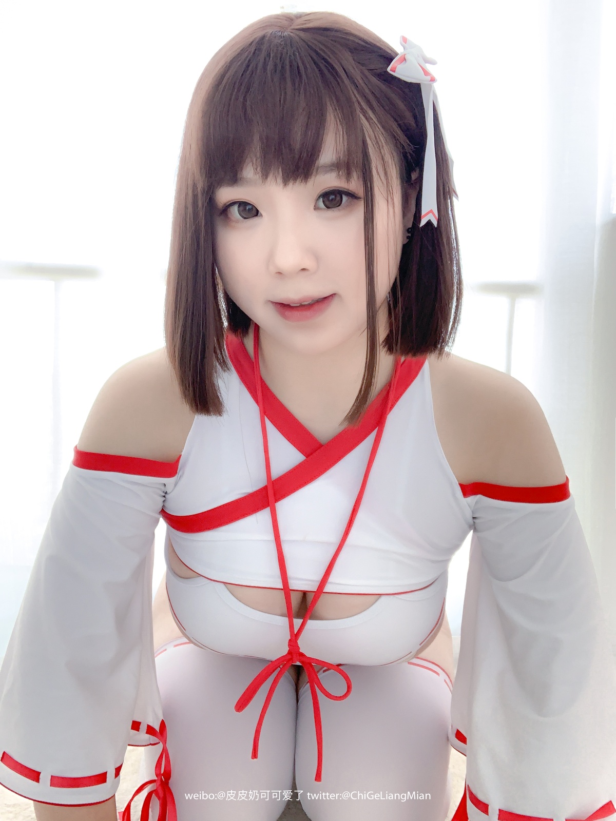 图片[4]-皮皮奶 NO.025 高叉巫女-COS世界