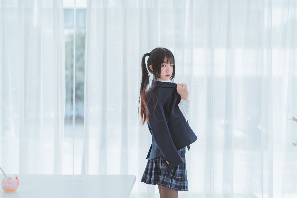 图片[3]-【coser】042【桜桃喵】冬季制服丝秀-COS世界