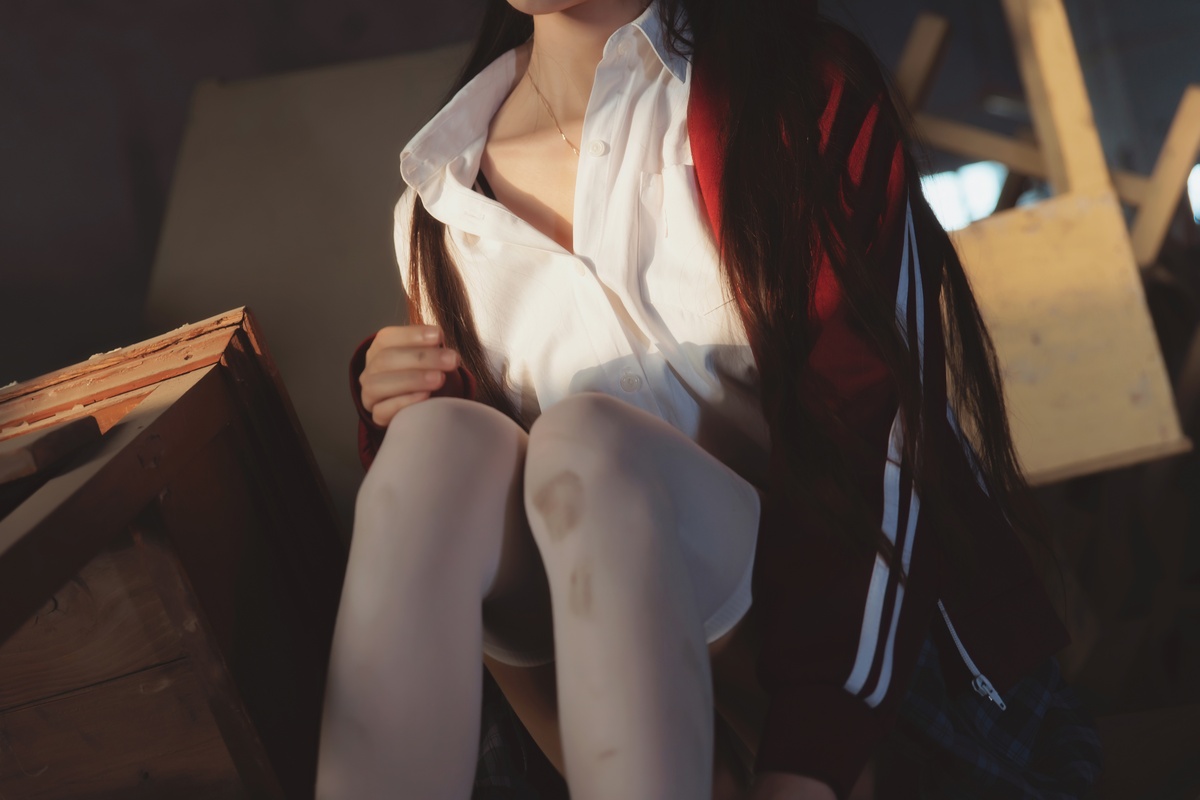 图片[5]-【coser】079【桜桃喵】废弃教室-COS世界