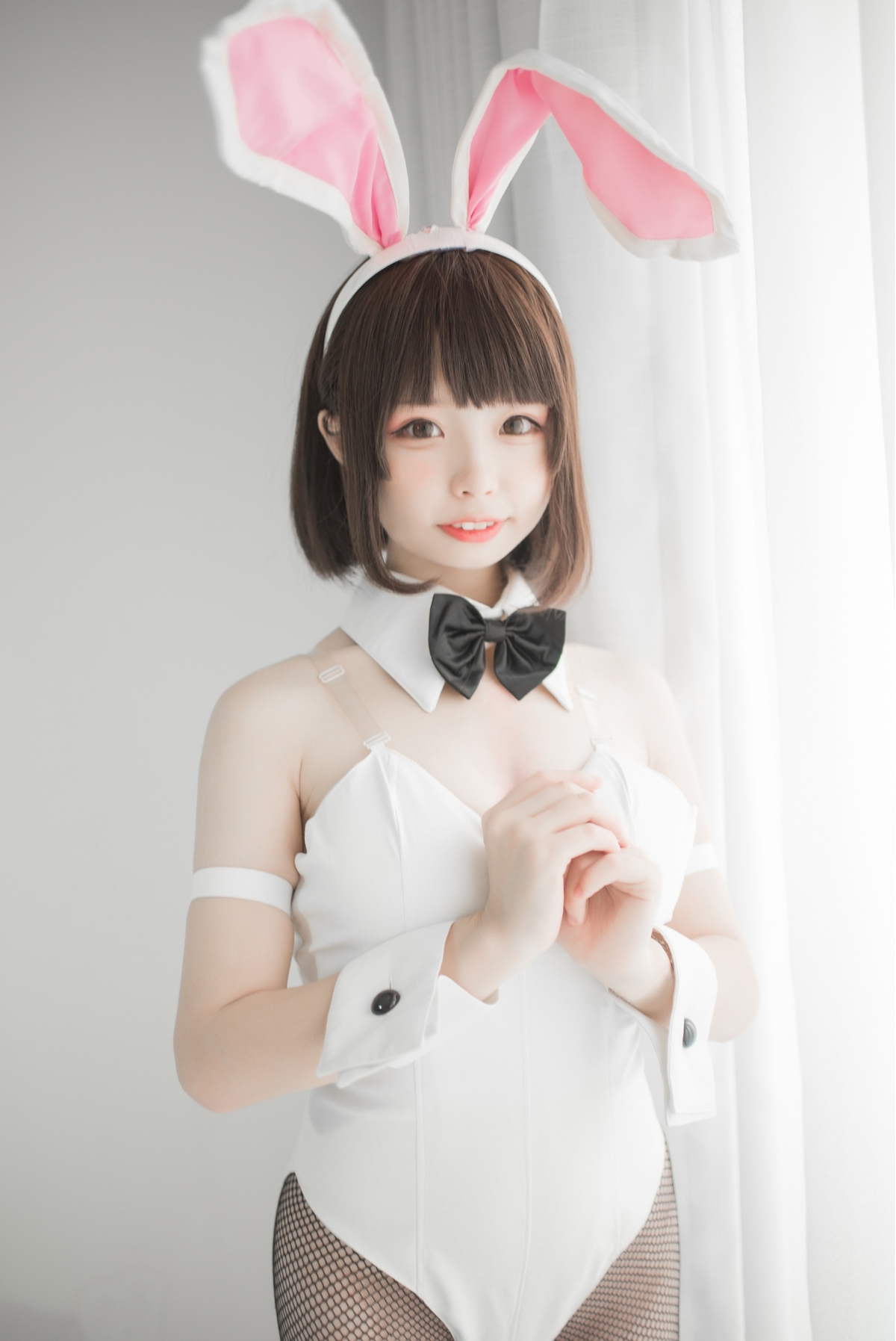 图片[3]-十万珍吱伏特 -加藤惠 兔女郎写真-COS世界