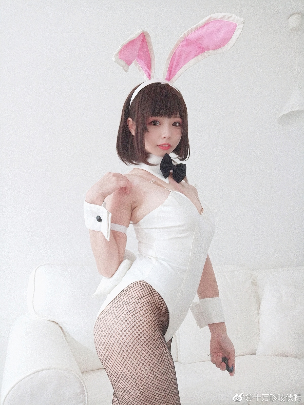 图片[4]-十万珍吱伏特 -加藤惠 兔女郎写真-COS世界