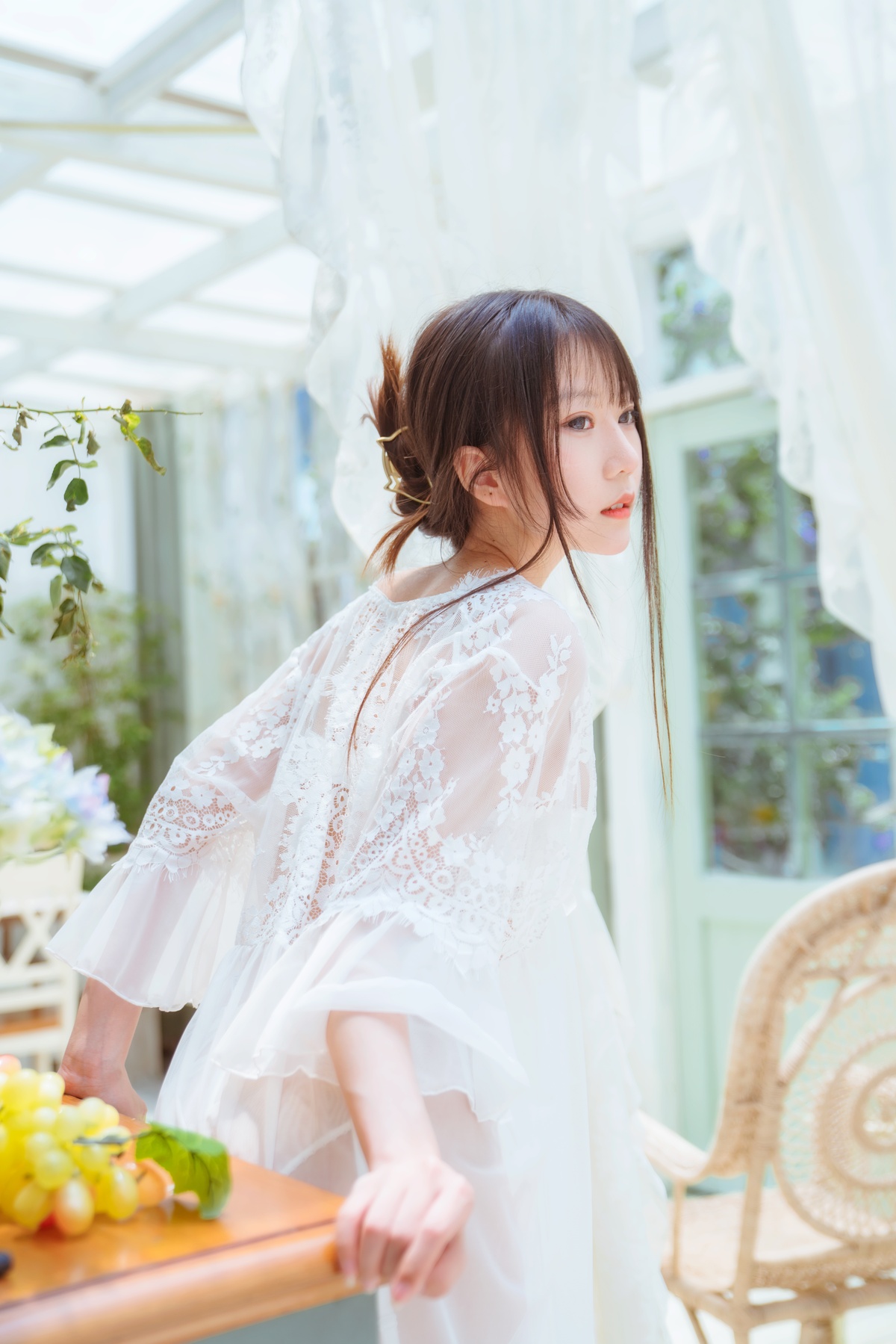 图片[3]-香草喵露露-玻璃房少女-COS世界