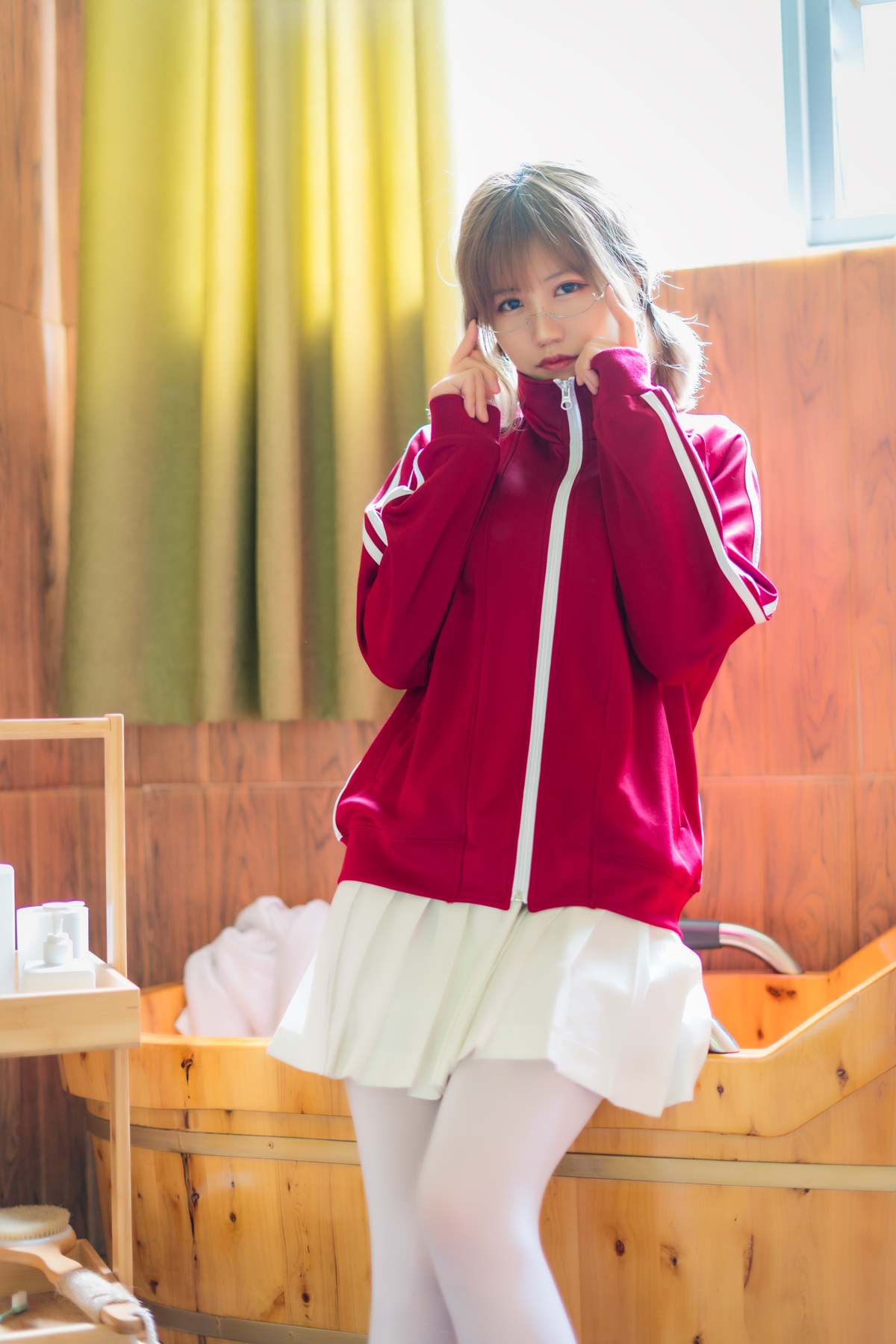 【coser】小仓千代w-红色体操服-COS世界