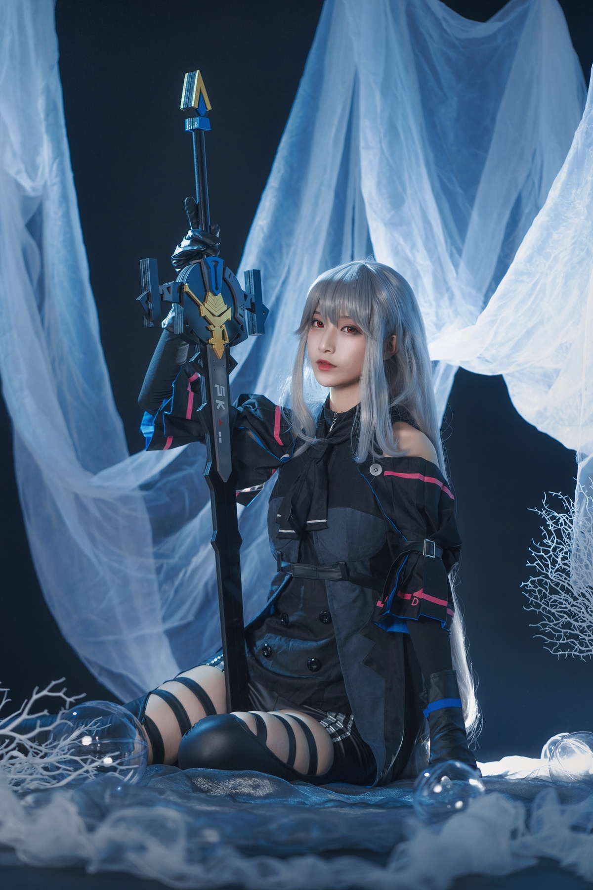 【coser】铁板烧鬼舞w-斯卡蒂最终-COS世界