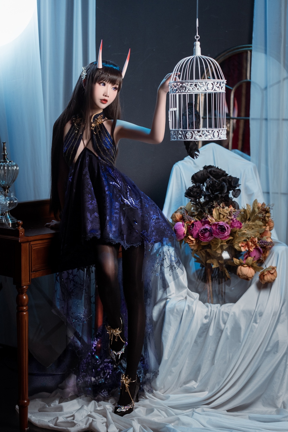 【coser】面饼仙儿-能带致命黑丝-COS世界