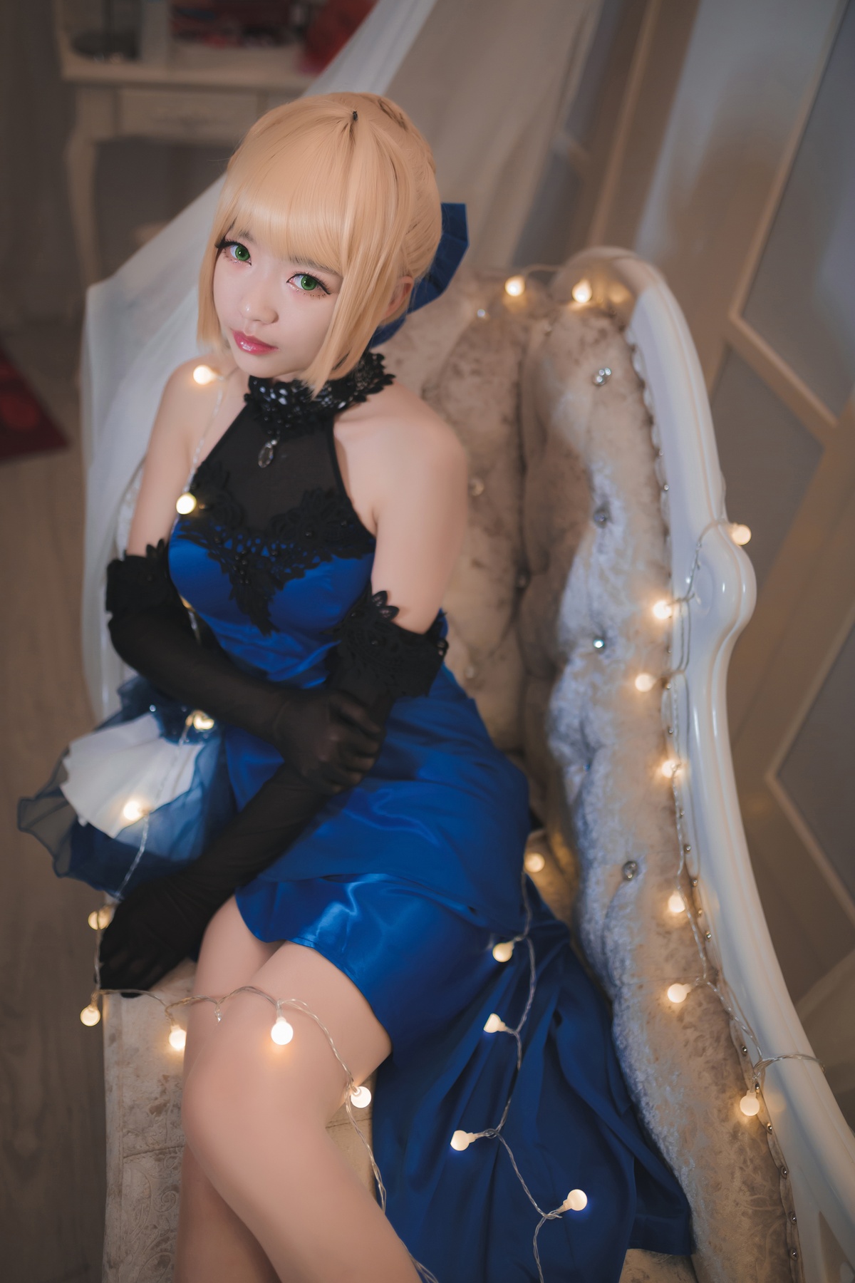 【coser】大大卷卷小卷 – NO.03 参见女王陛下-COS世界