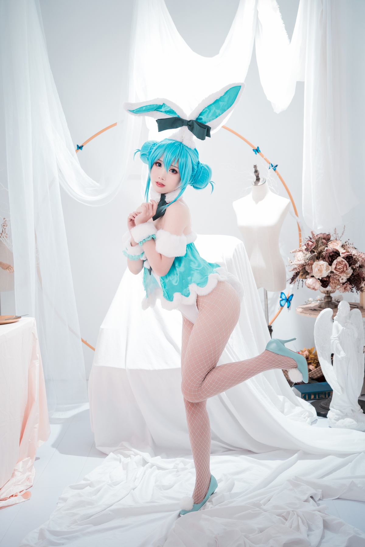 图片[4]-微博Coser@面饼仙儿 NO.092 初音兔女郎-COS世界