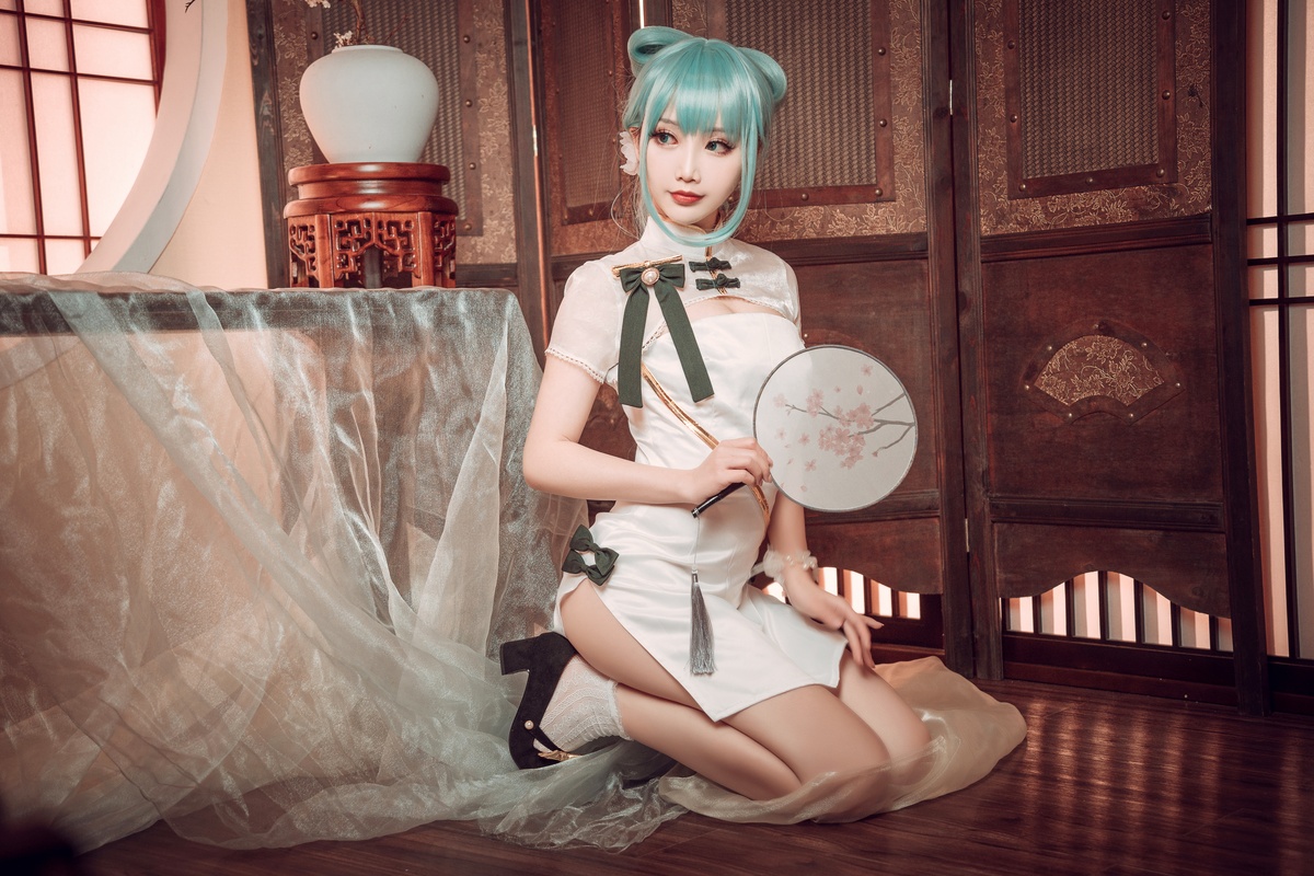 图片[5]-微博Coser@面饼仙儿 NO.097 初音旗袍-COS世界