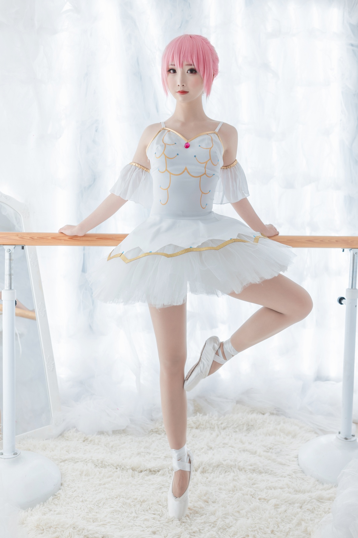 图片[5]-微博Coser@面饼仙儿 NO.041 小圆芭蕾-COS世界