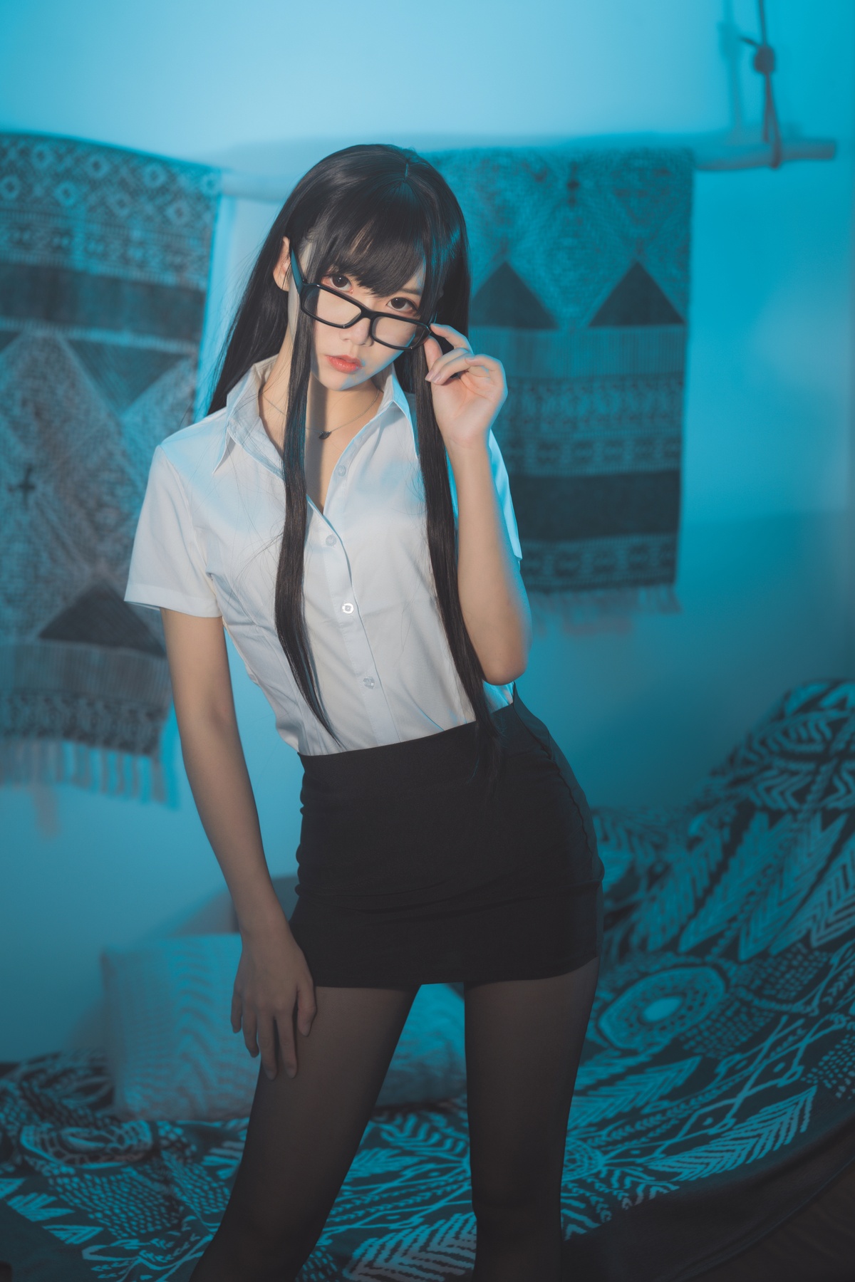 微博Coser@面饼仙儿 NO.042 黑丝OL-COS世界