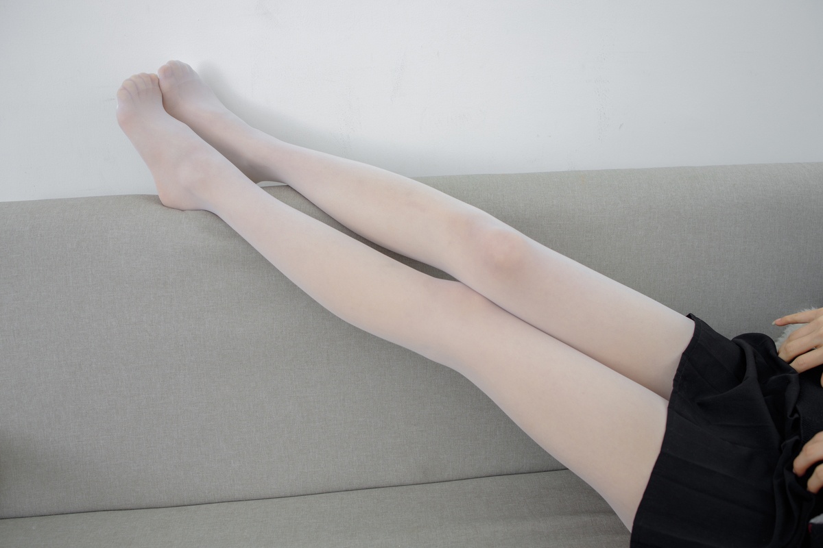 图片[3]-可爱萝莉二次元白丝女仆图片-COS世界