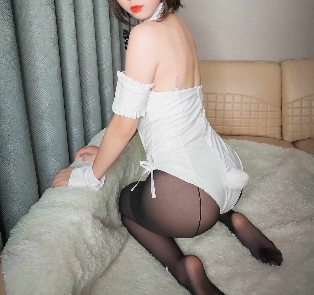 小酥酱 – NO.25 兔女郎-COS世界