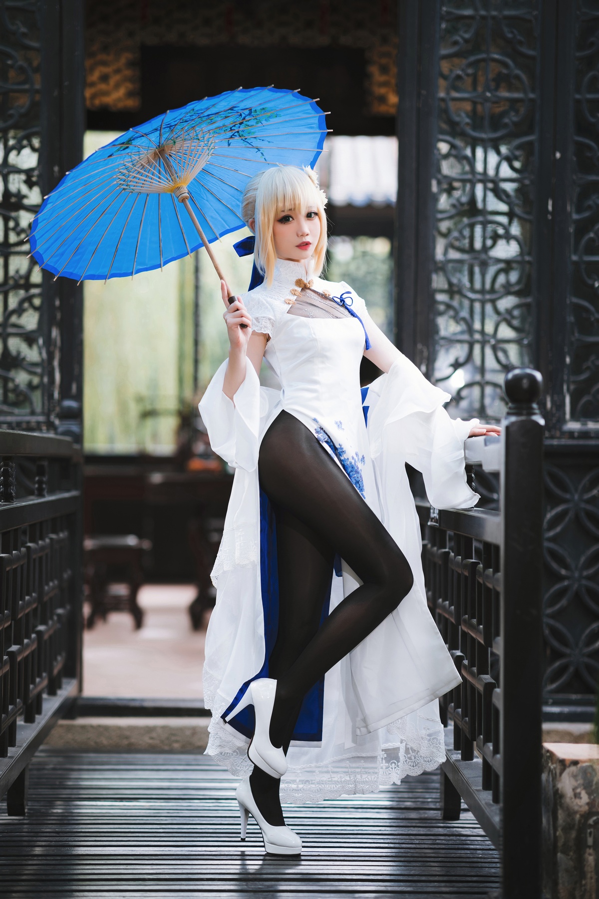 图片[2]-「知名coser」焖焖碳 – NO.01 saber旗袍-COS世界