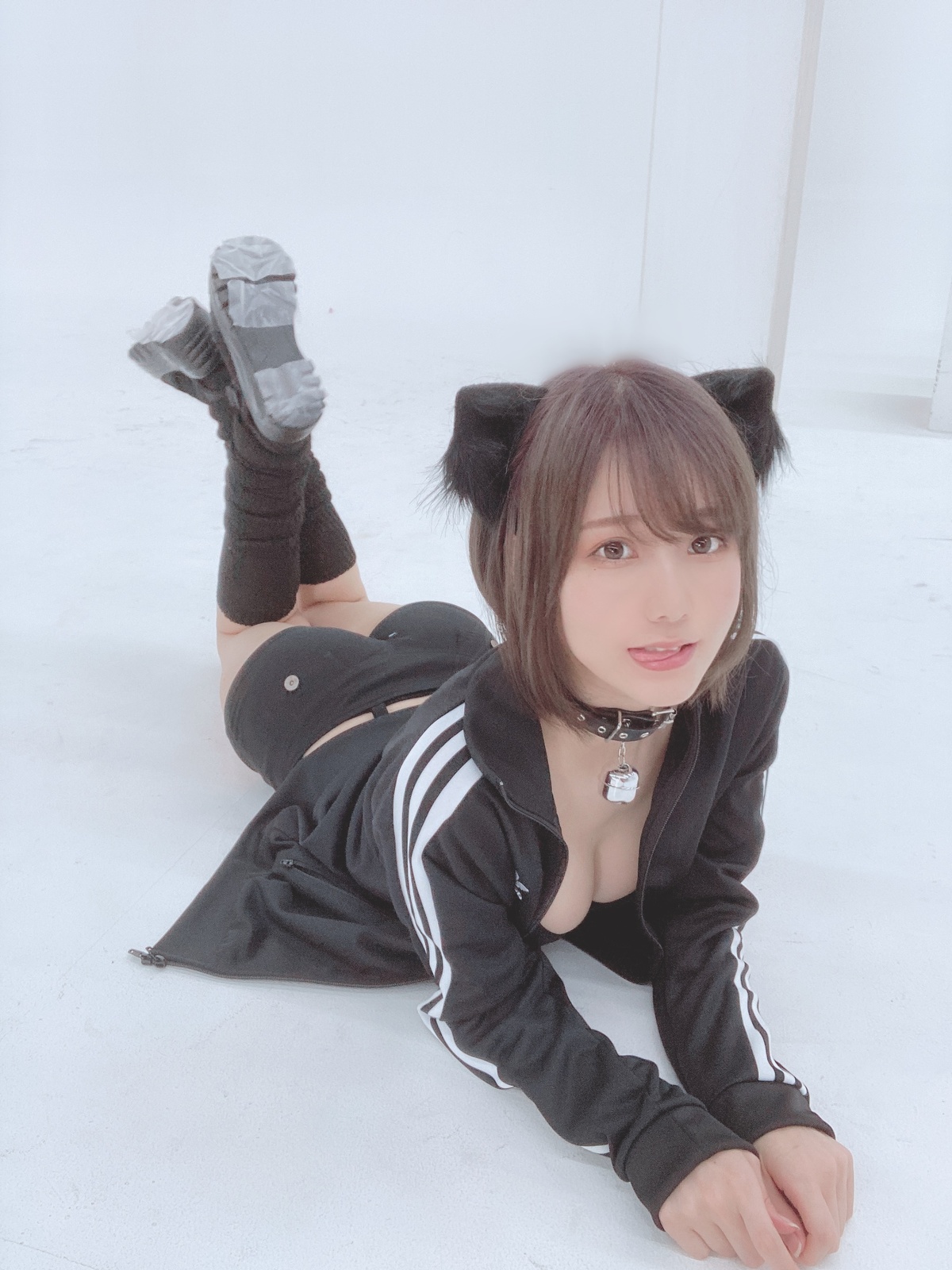 「日本coser」抓住一只小黒猫cosplay-COS世界
