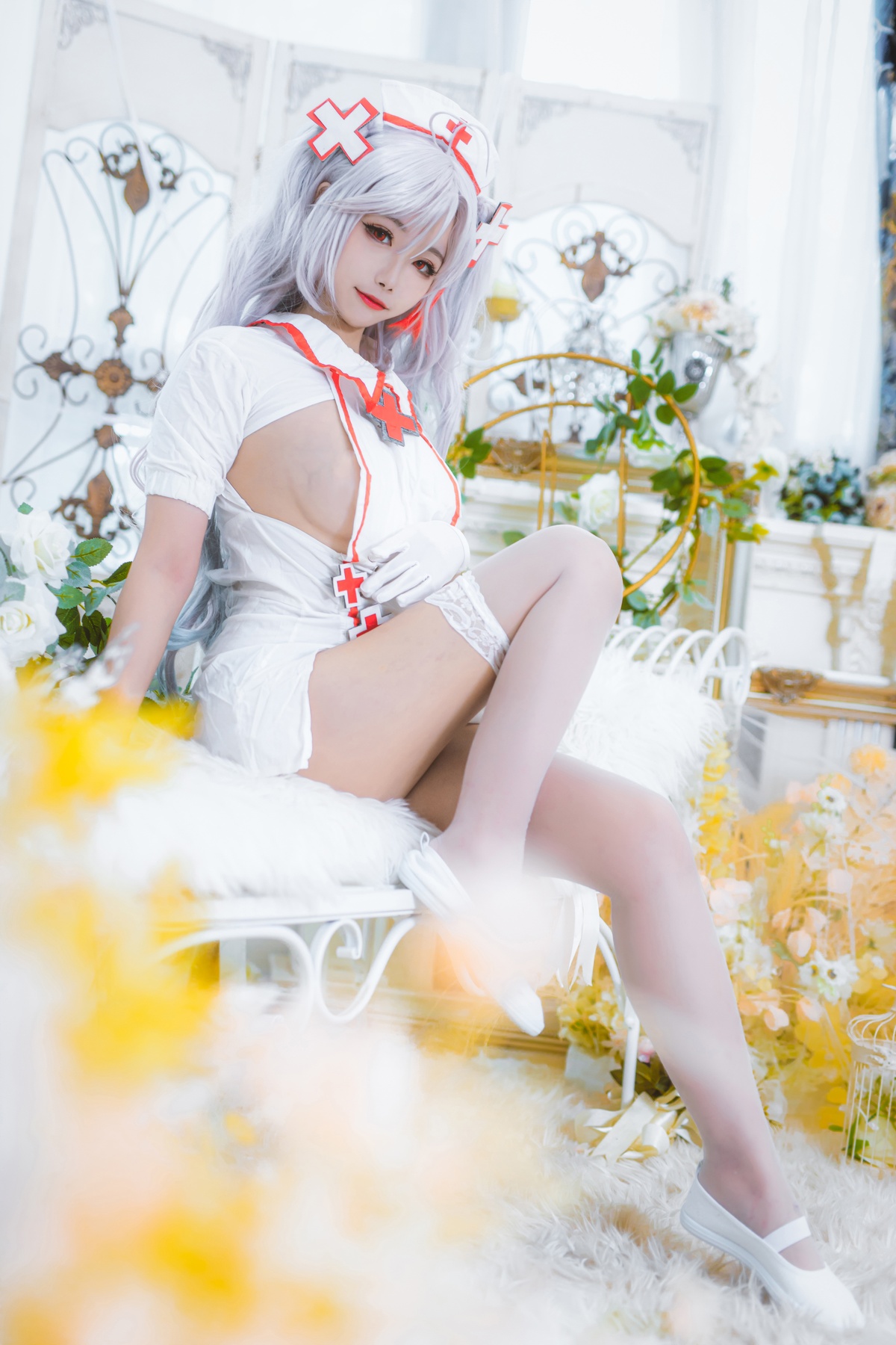 「微博红人」Momoko葵葵 – NO.19 欧根亲王 COS本子-护士-COS世界