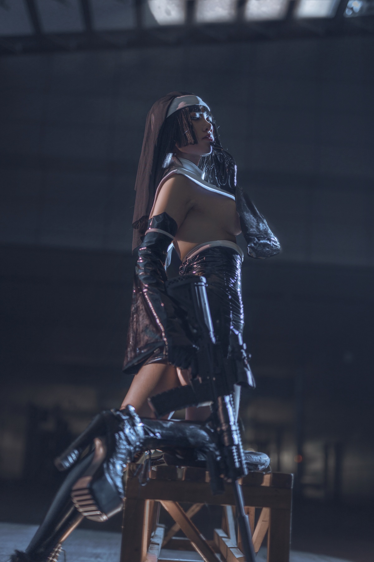 图片[4]-微博Coser@uki雨季 – NO.03 修女黑胶衣-COS世界